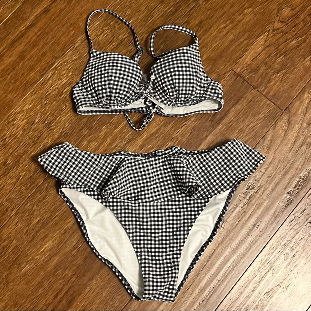 Victoria's Secret Navy and White Checkered High Waisted Bikini